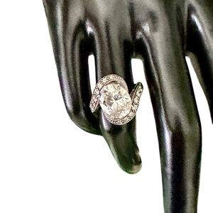 925 sterling silver oval cz diamond  ring